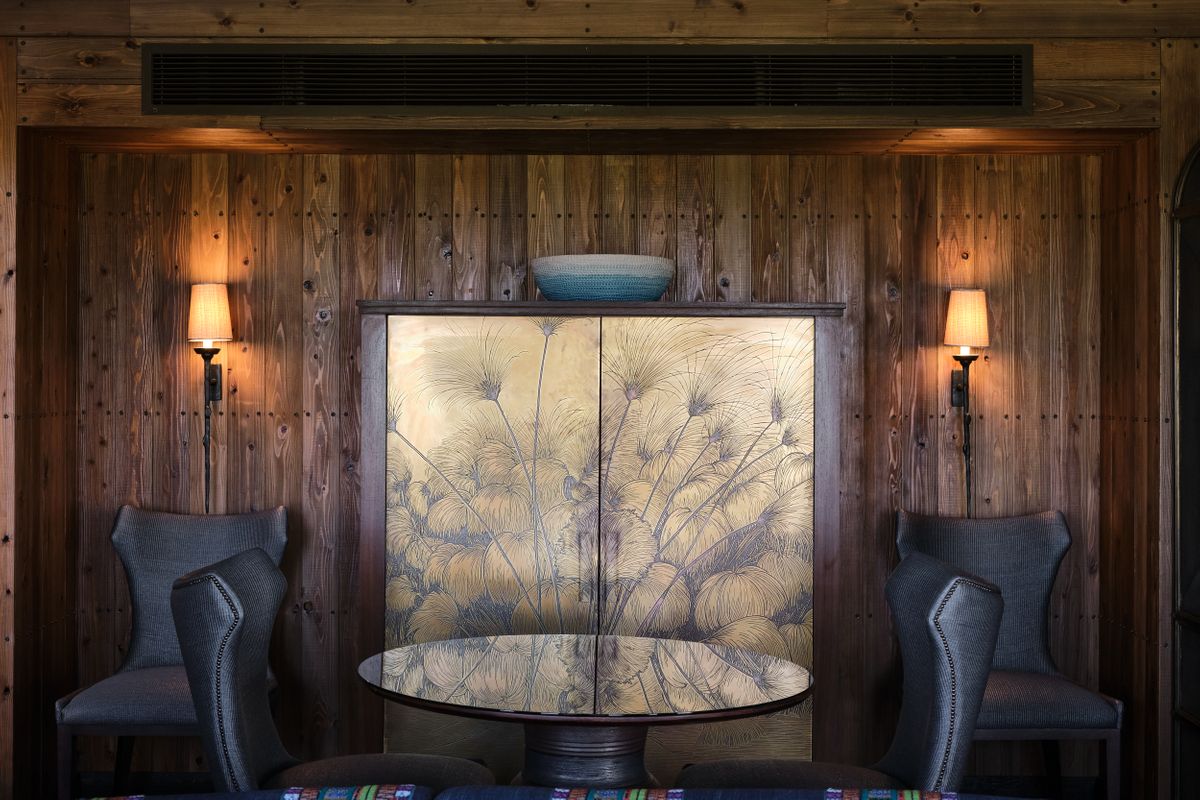 Xigera Papyrus Suite details-1200x800-c